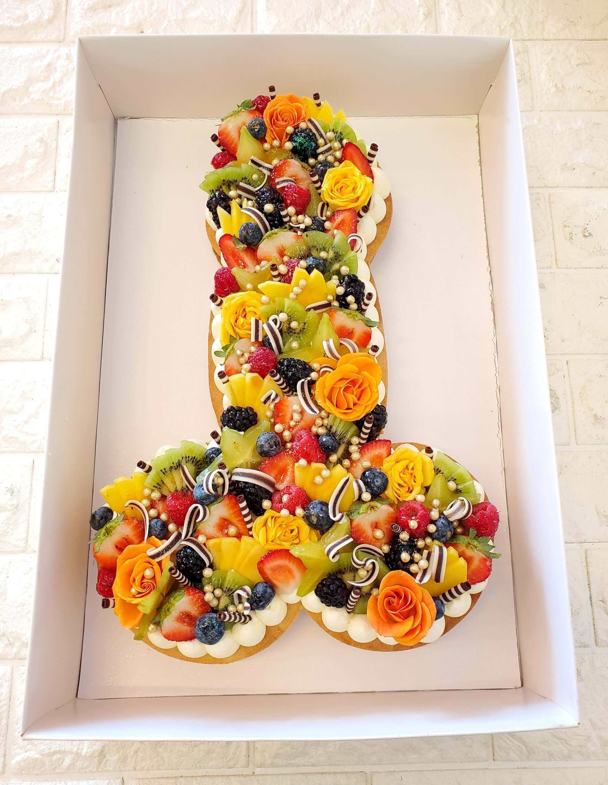 LARGE PENIS - CAKE up to 20 servings (18.5x12.5) - Frudeco Miami