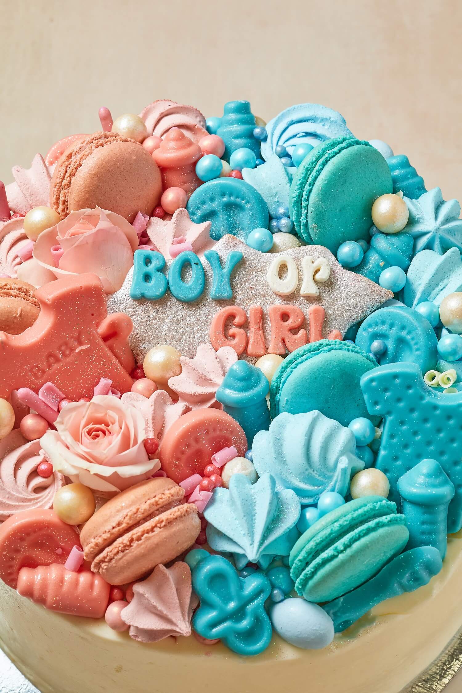 Gender Reveal Cakes - Frudeco Miami