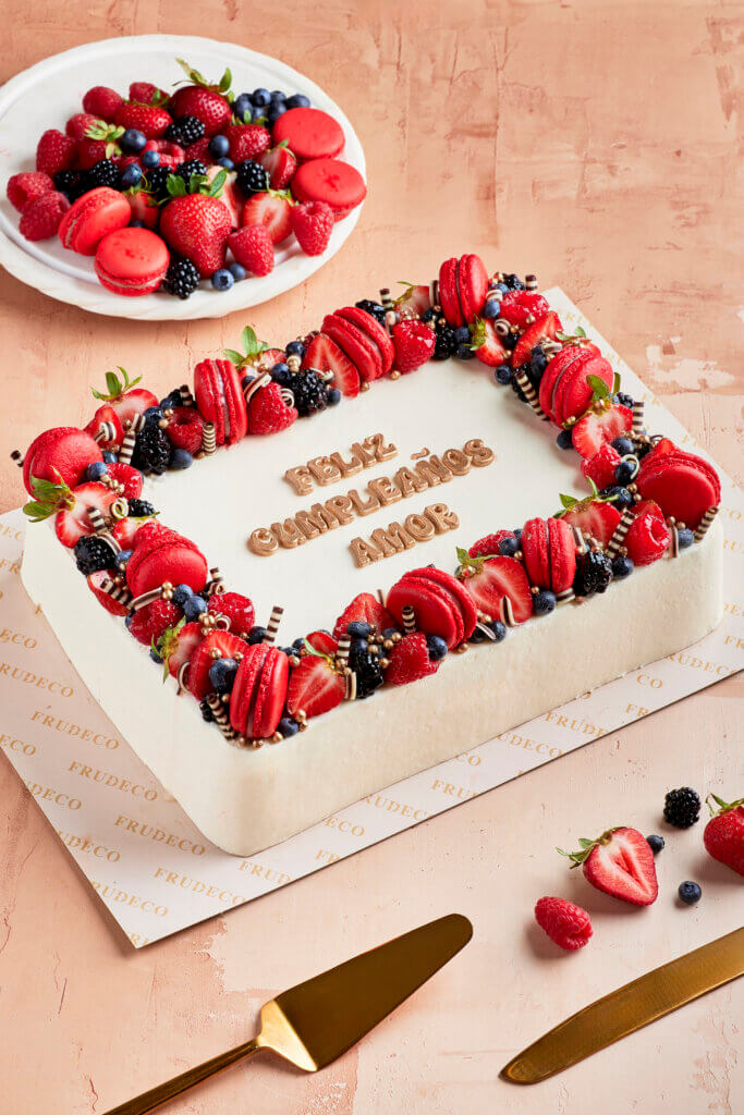 Rectangle Birthday Cake (2 SIZES AVAILABLE) - Frudeco Miami