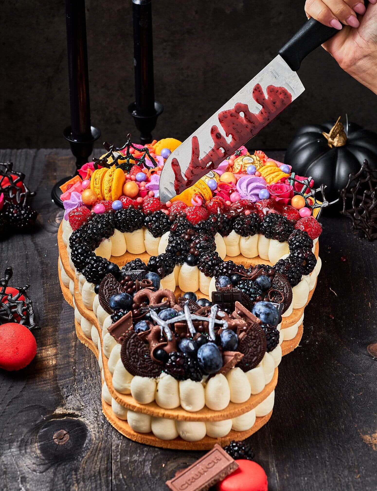 SKULL CAKE