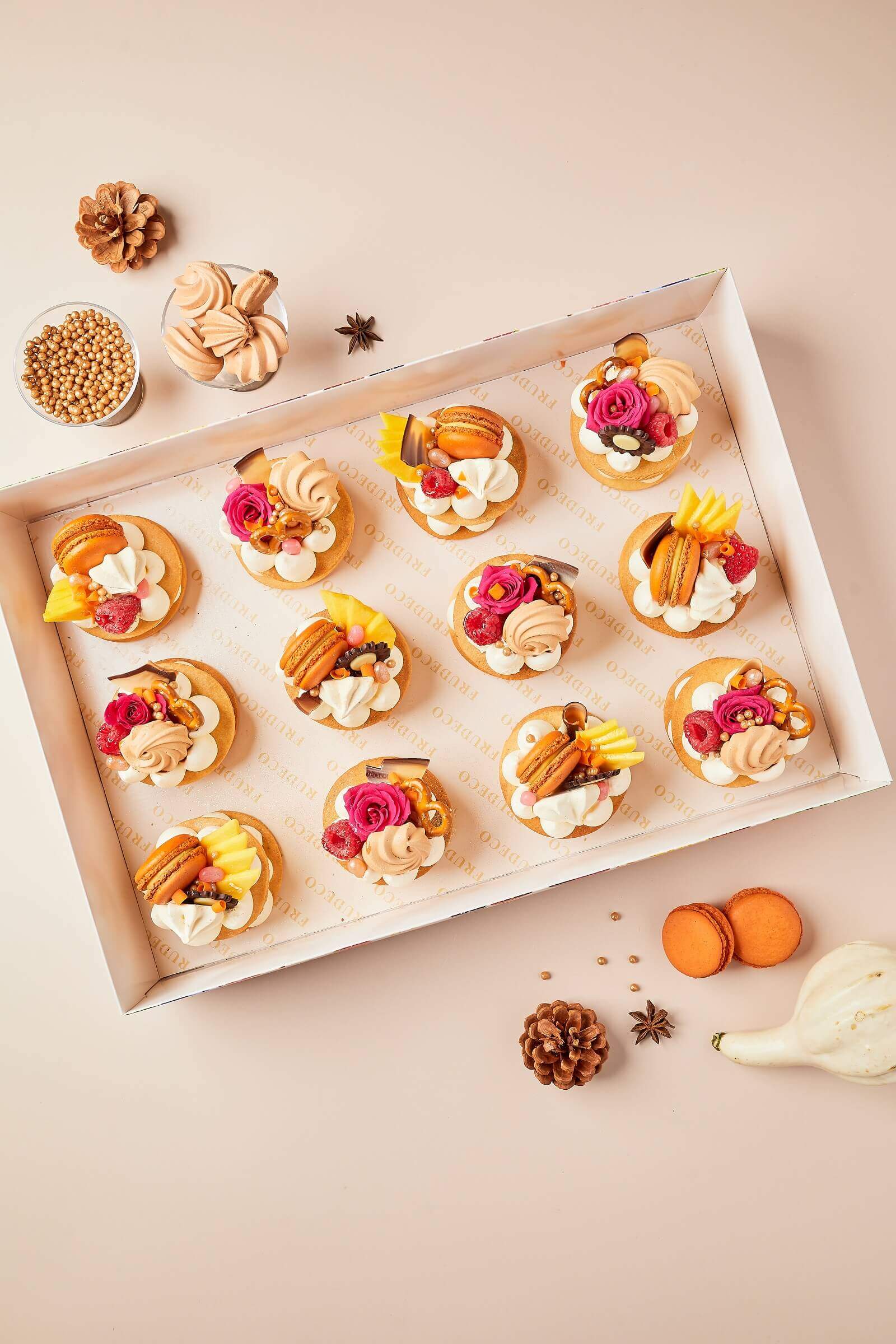 Thanksgiving Mini Cake Box
