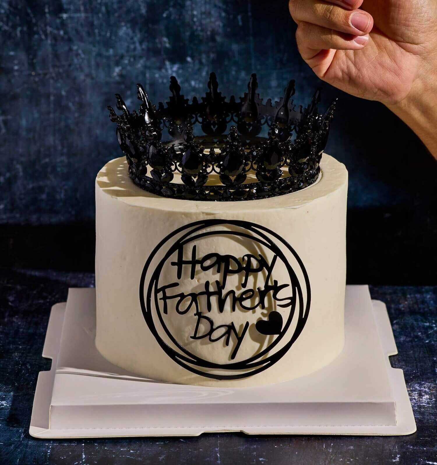 FATHER CROWN CAKE (2 SIZES)